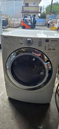 MAYTAG 5000 SERIES COMMERCIAL TECHNOLOGY WITH STEAM GAS DRYER