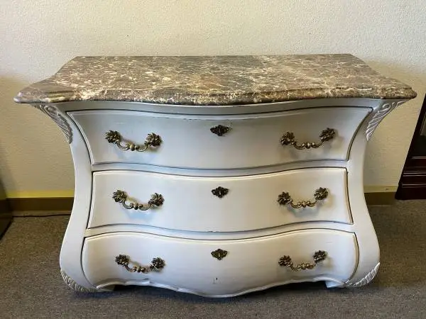 Dresser 3 Drawer Commode / Chest of Drawers / French Provincial Bombe Chest with