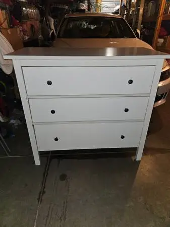 White 3 Drawer Dresser