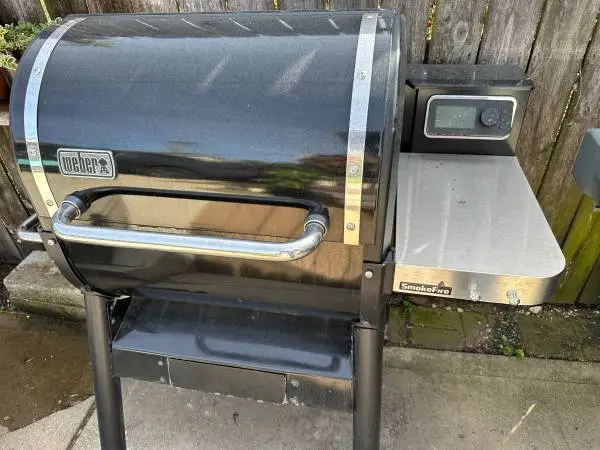 Weber smoker