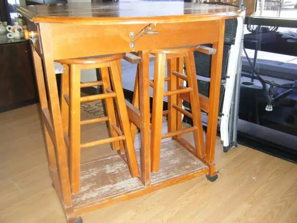 Drop Leaf With 2 Stools