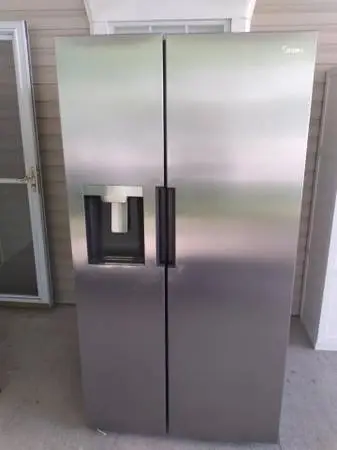 Like new Refridgerator