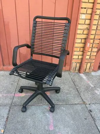 Ergonomic Rope Bungee Chair - very comfortable