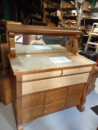 Vintage project buffet