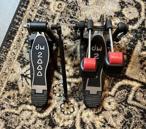 Like New Double Bass Pedal DW 2000 Series