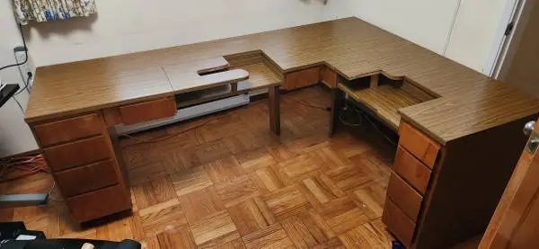 Sewing table