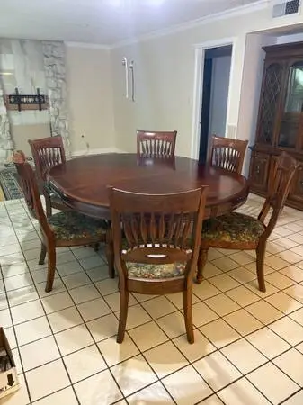 Vintage dark wood traditional pedestal dining table set with spindle-back and cu