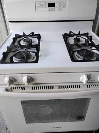 Amana Gas Stove