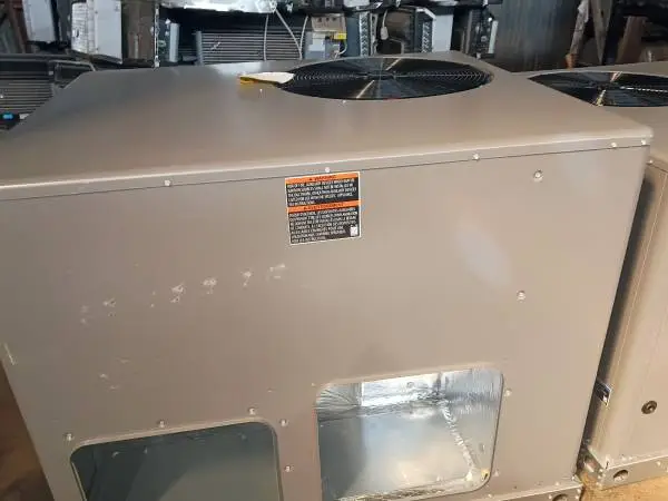 LENNOX 5 TON HEAT PUMP PACKAGE UNIT BRAND NEW UNIT