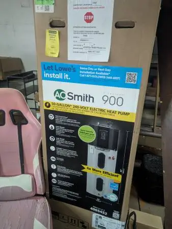 Hot water heater