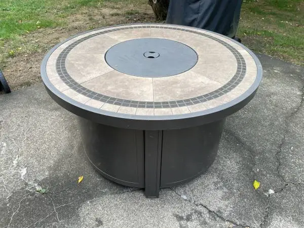 Fire Pit - propane included