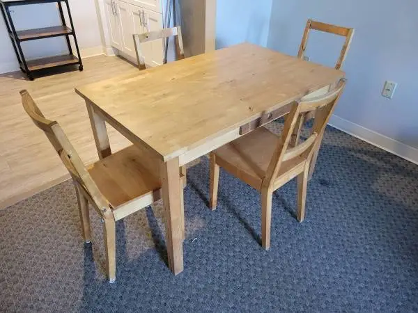 Vintage ITALIAN SOLID BLONDE Oak Dining Table & 4 Chairs