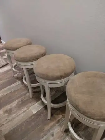 Swivel stools