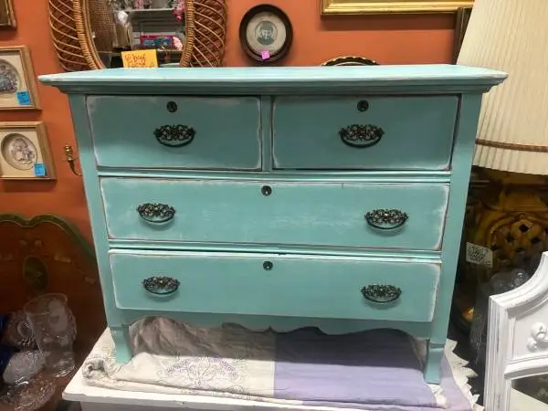 Vintage painted wood dresser chest of drawers