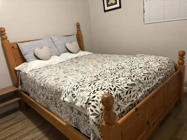 Queen bed with Frame and mattress
