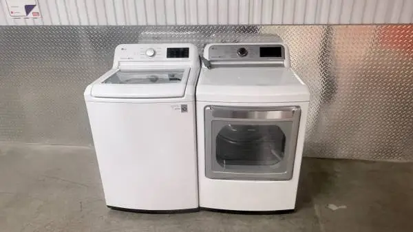 LG WASHER AND STEAM ELECTRIC DRYER SET