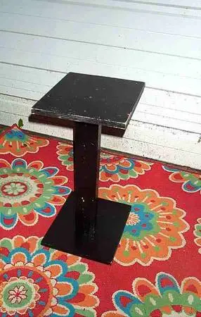 SPEAKER PLANT STAND Wood Pedistal Custom Audio Monitor Base Table