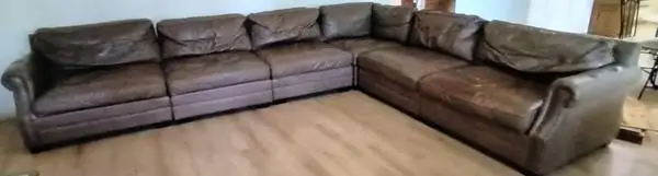 Norwood/ Universal Furniture Over-sized High Grain Leather Couch