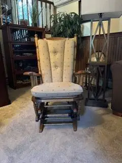 Rocking Chair/Glider