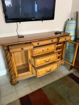 Classy Dining Buffet