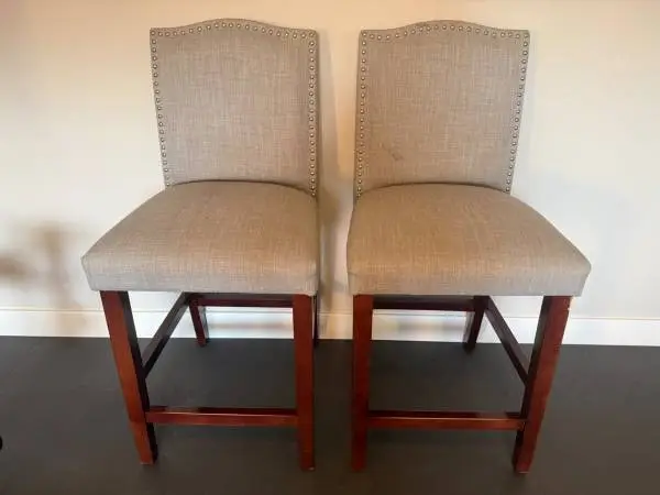 2 Counter Height Stools