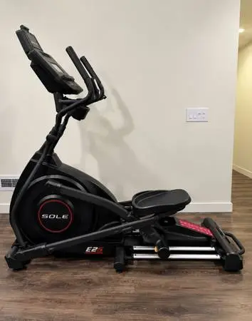 Elliptical – Like New – $700 OBO