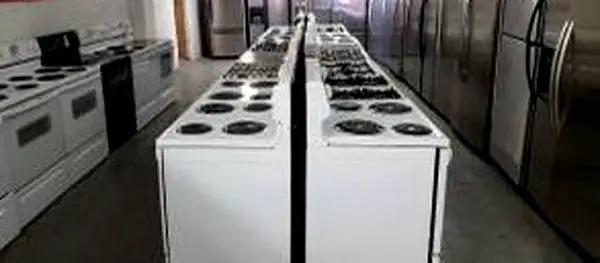 Regular mid-size top bottom refrigerator & stove ranges