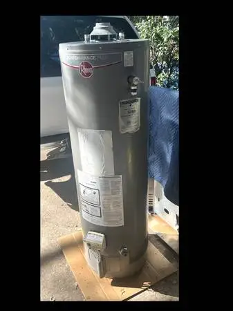 Super Clean Used Rheem GAS Water Heater 40 Gal