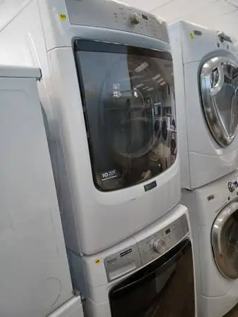 Maytag White Front Load Washer/Electric Dryer Set