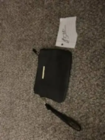 Black clutch