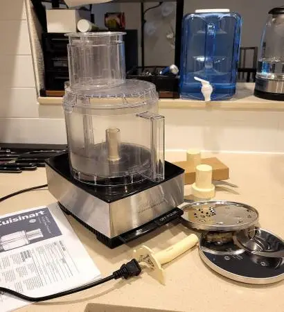 Classic Cuisinart 14 cup Food Processor DFP-14BCNY 720 Watts
