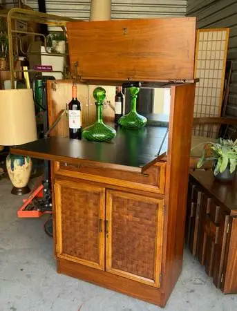 Mid Century LANE Liquor Bar Cabinet