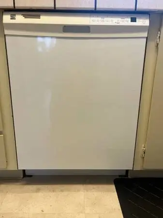 Kenmore 24 Dishwasher Model 587.123332F01B.