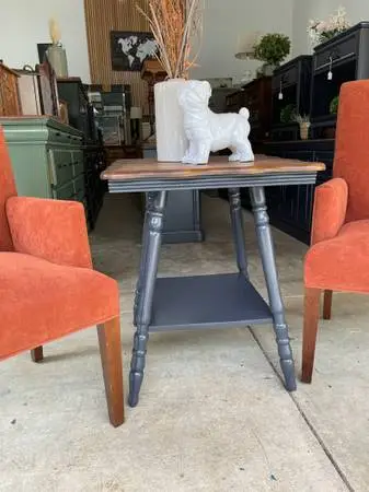 Square Victorian parlor table