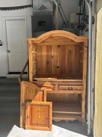 TV entertainment center