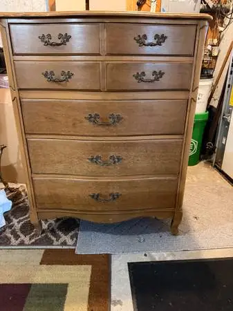 Dresser