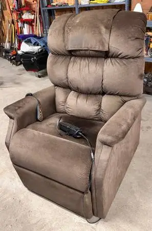 Power Lift Recliner