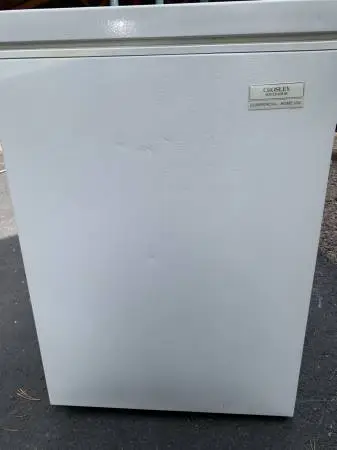 Compact Chest Freezer