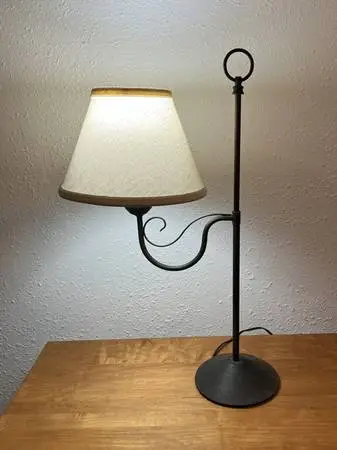 Lots of Table Lamp (s) at Creative Bargains
