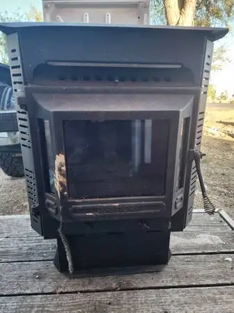Pellet stove