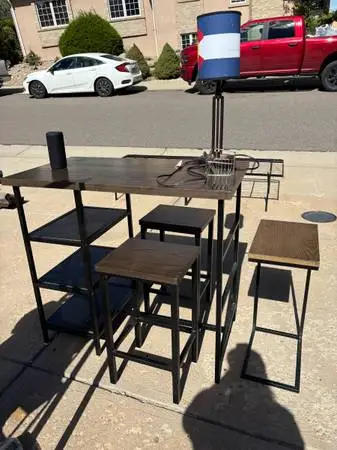 Kitchen table