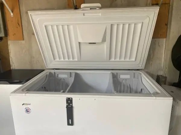 Whirlpool Chest Freezer