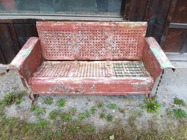 Metal bench