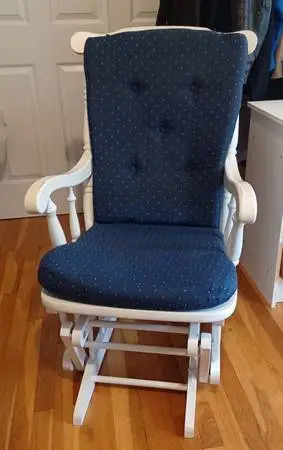 Glider rocker, very good shape, great for nursery, white/blue