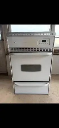 Frigidaire Gas Wall Oven w/ Warming Drawer, White, Tested/Working