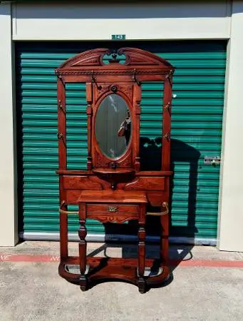 VINTAGE ANTIQUE 19TH CENTURY MAHOGANY AND BRASS HALL TREE - RARE
