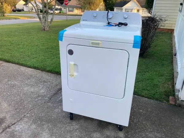 Maytag 7.0 cu. ft. Natural Gas or Propane Dryer Plus install kits. NEW