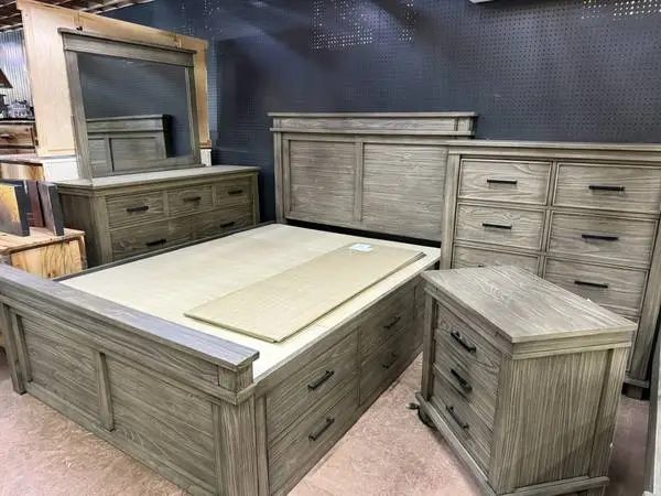 Queen Storage Captain Bed Set Glacier point