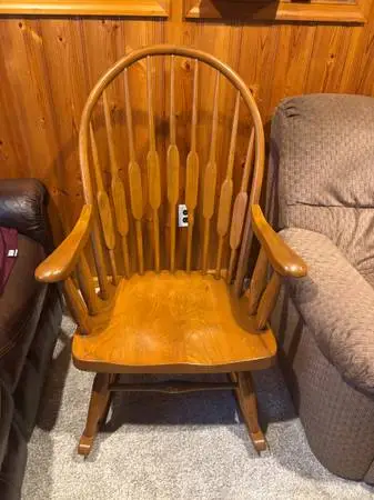 Rocking chair - Solid wood