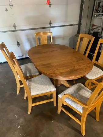 7-Piece Dinette Set with Leaf – 6 Chairs and various items – MUST GO!